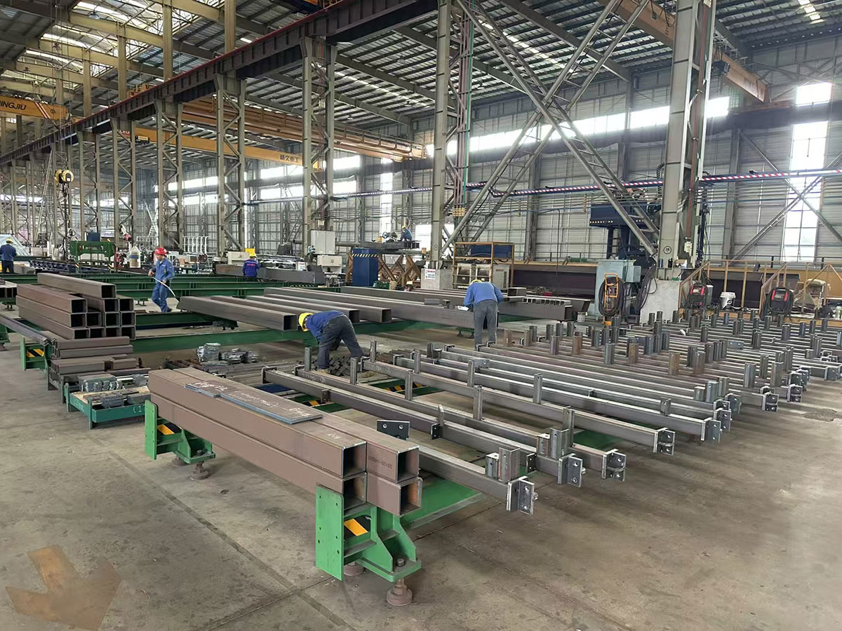 型鋼加固的幾種對接形式    廣東鋼結構 公司選擇廣州經緯鋼結構工程有限公司 咨詢電話：13925156722